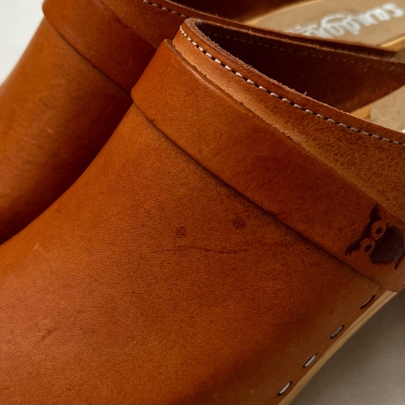 Sandgrens Maya Swedish Handmade Wooden Clogs - Picture 11 of 13